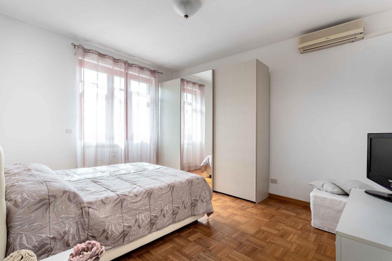 Aurelia Vibe Apt Рим Экстерьер фото